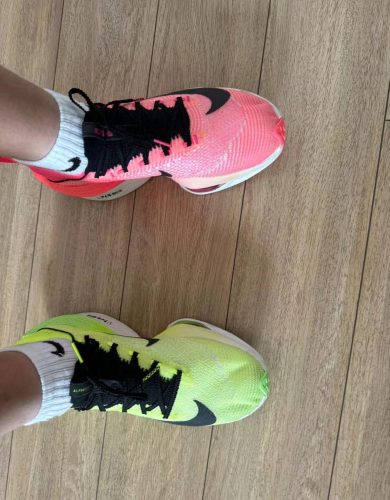 【🤩모던 더블 컬러】Nike Air Zoom Alphafly Next% 2 'Ekiden'  러닝화   연두색의 FQ8110-331 photo review