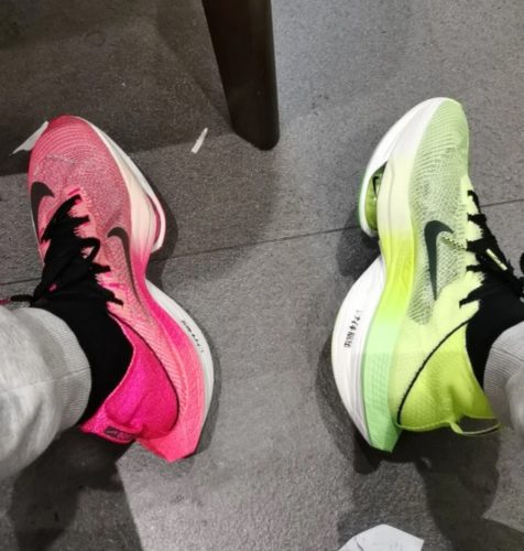 【🤩모던 더블 컬러】Nike Air Zoom Alphafly Next% 2 'Ekiden'  러닝화   연두색의 FQ8110-331 photo review