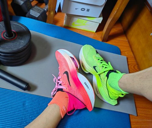 【🤩모던 더블 컬러】Nike Air Zoom Alphafly Next% 2 'Ekiden'  러닝화   연두색의 FQ8110-331 photo review